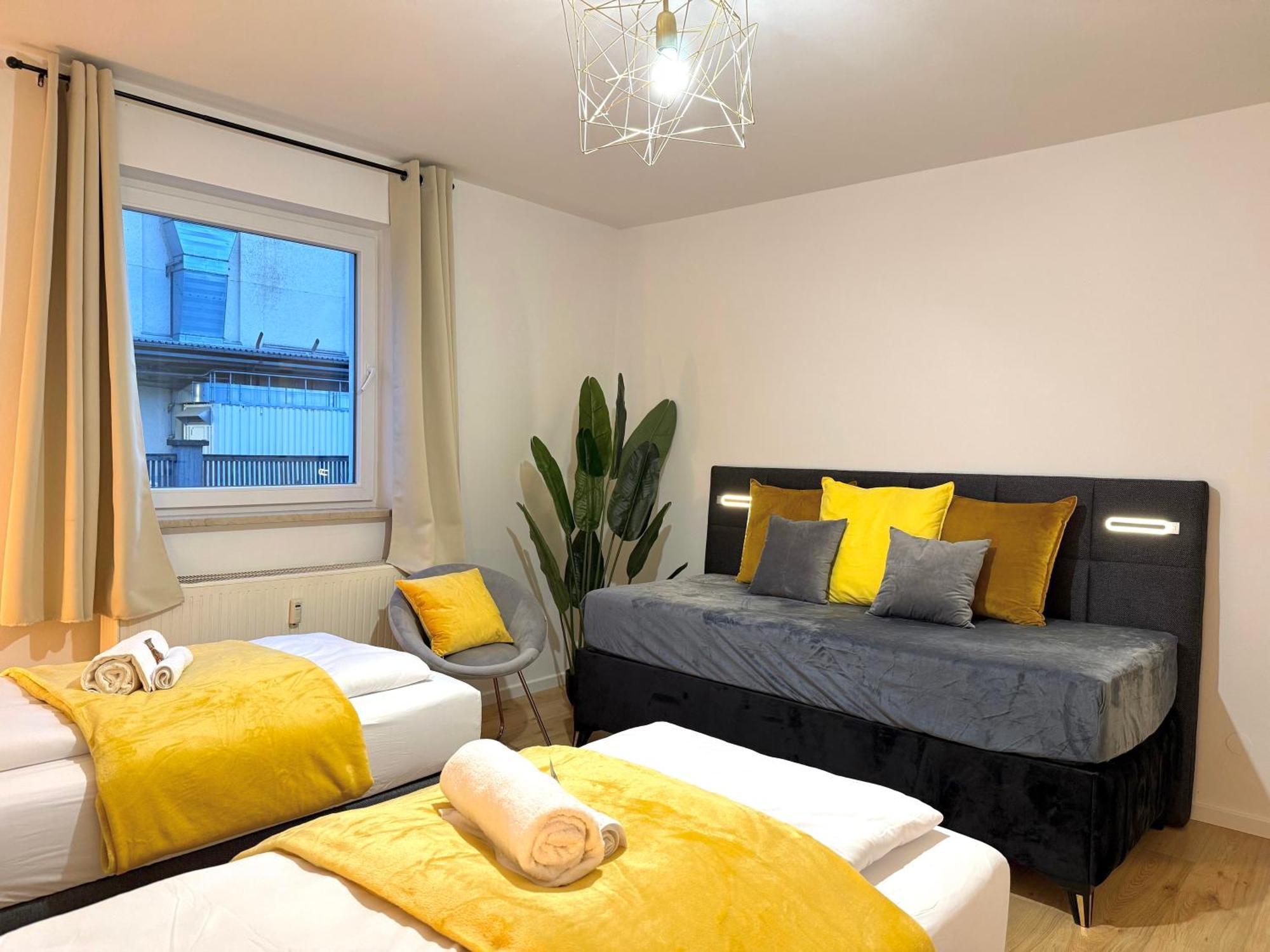 Yay - 65M2 Apartment Am Bahnhof - Smart Tv - Internet - Kaffee - Waschmaschine - Trockner Mühldorf Dış mekan fotoğraf