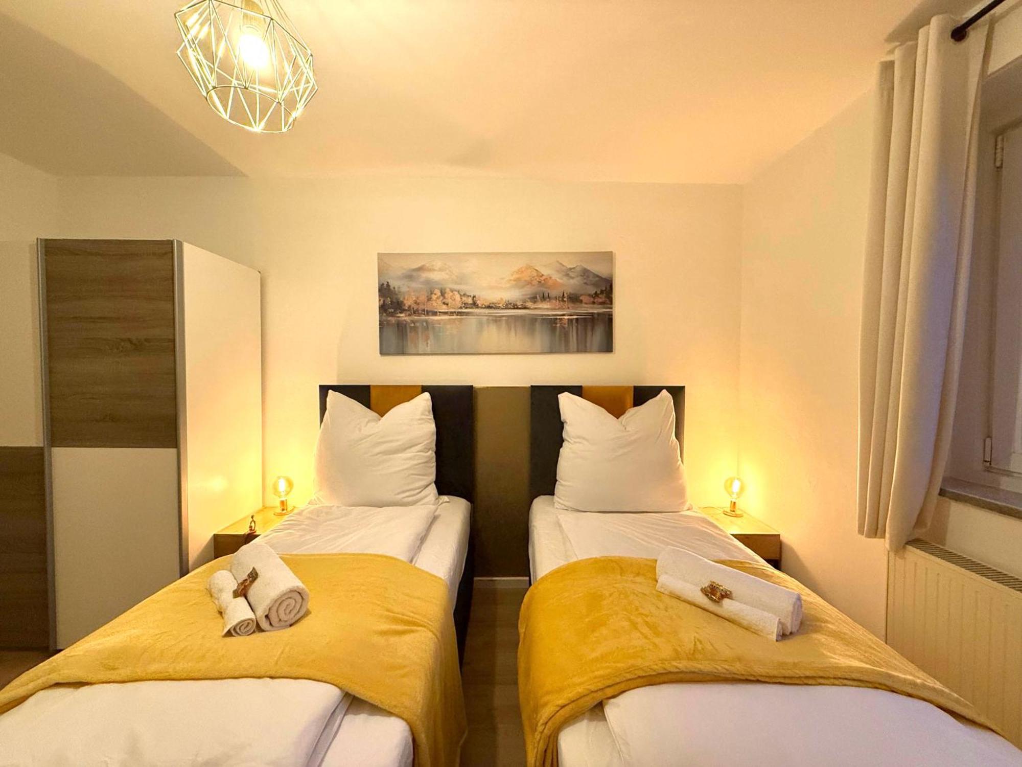 Yay - 65M2 Apartment Am Bahnhof - Smart Tv - Internet - Kaffee - Waschmaschine - Trockner Mühldorf Dış mekan fotoğraf