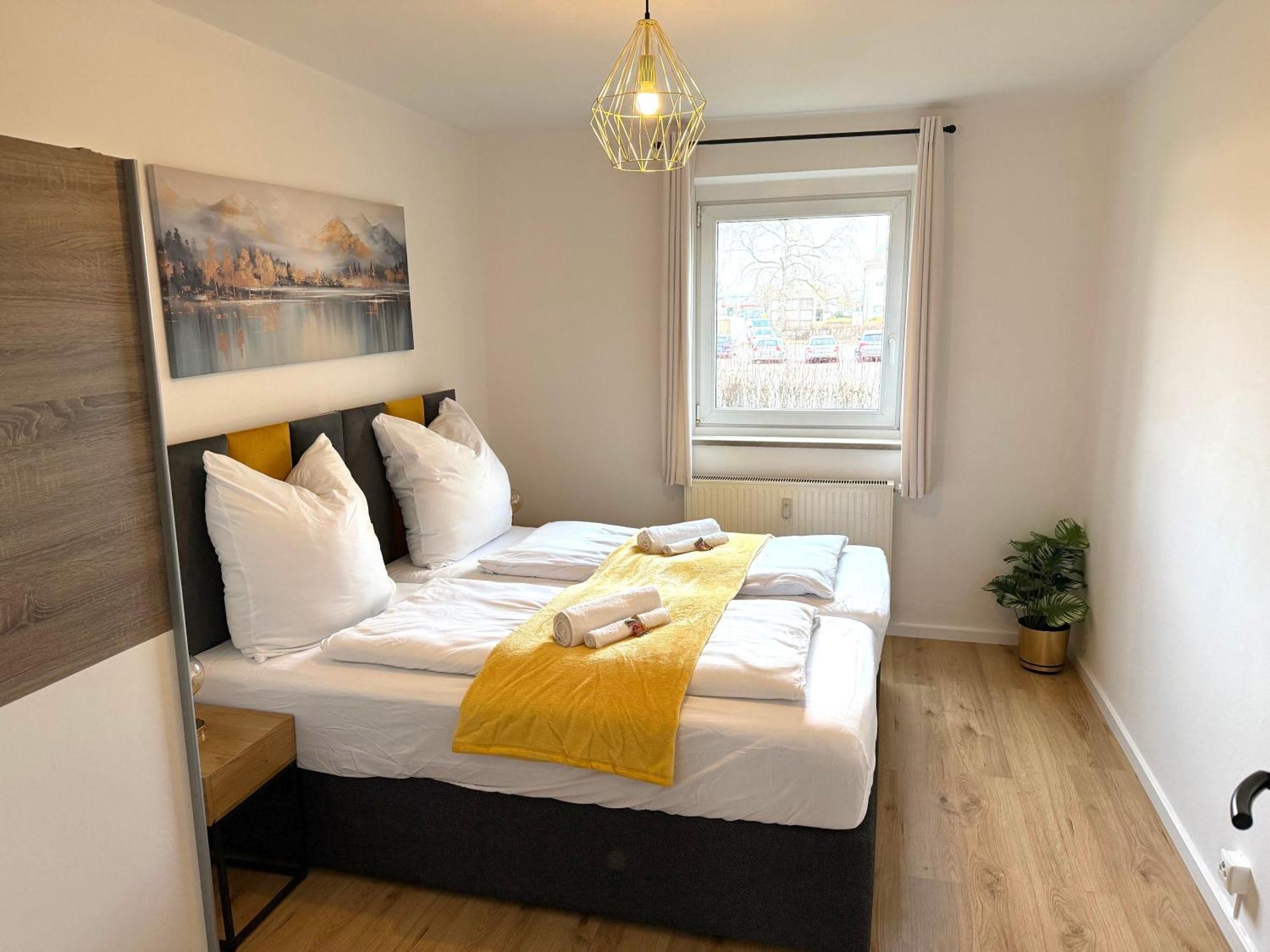 Yay - 65M2 Apartment Am Bahnhof - Smart Tv - Internet - Kaffee - Waschmaschine - Trockner Mühldorf Dış mekan fotoğraf